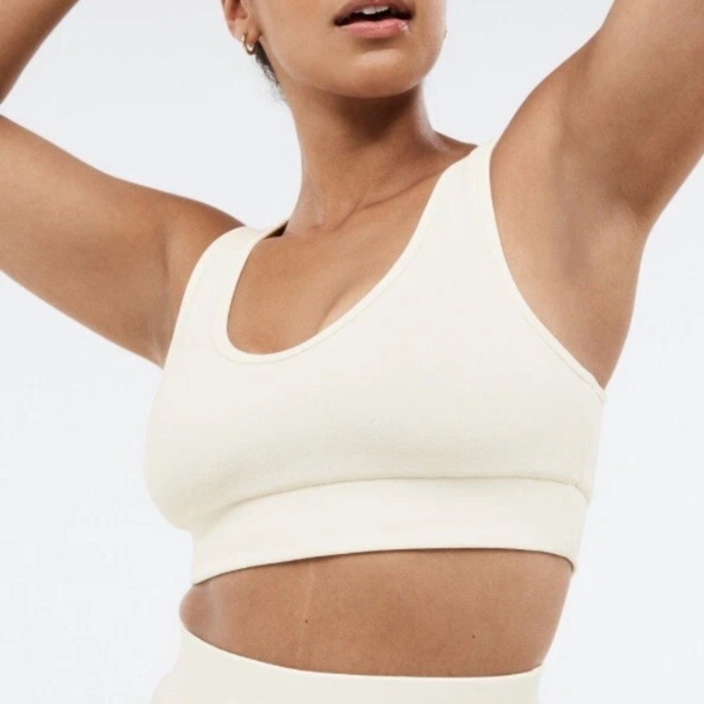 Fabletics-Veda Low Impact Sports Bra-Women’s Size: 1X-Color: Mascarpone-NEW!!